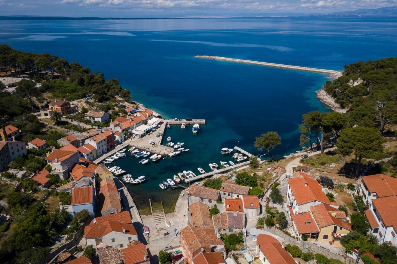 Holiday Home Villa Esperanca Veli Lošinj Exteriör bild