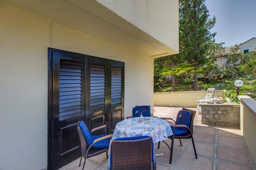 Holiday Home Villa Esperanca Veli Lošinj Exteriör bild